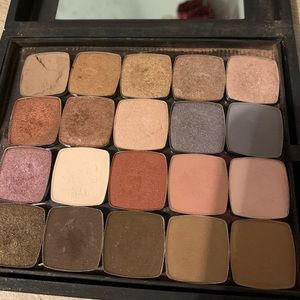 Eye Shadows
